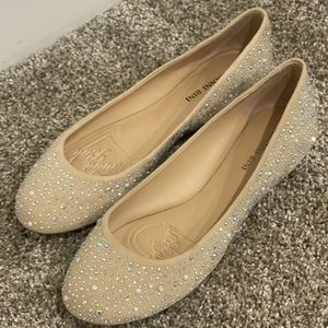 Beautiful pink marble sequin flats!